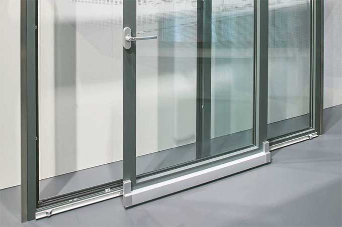 Alversa Sliding Door